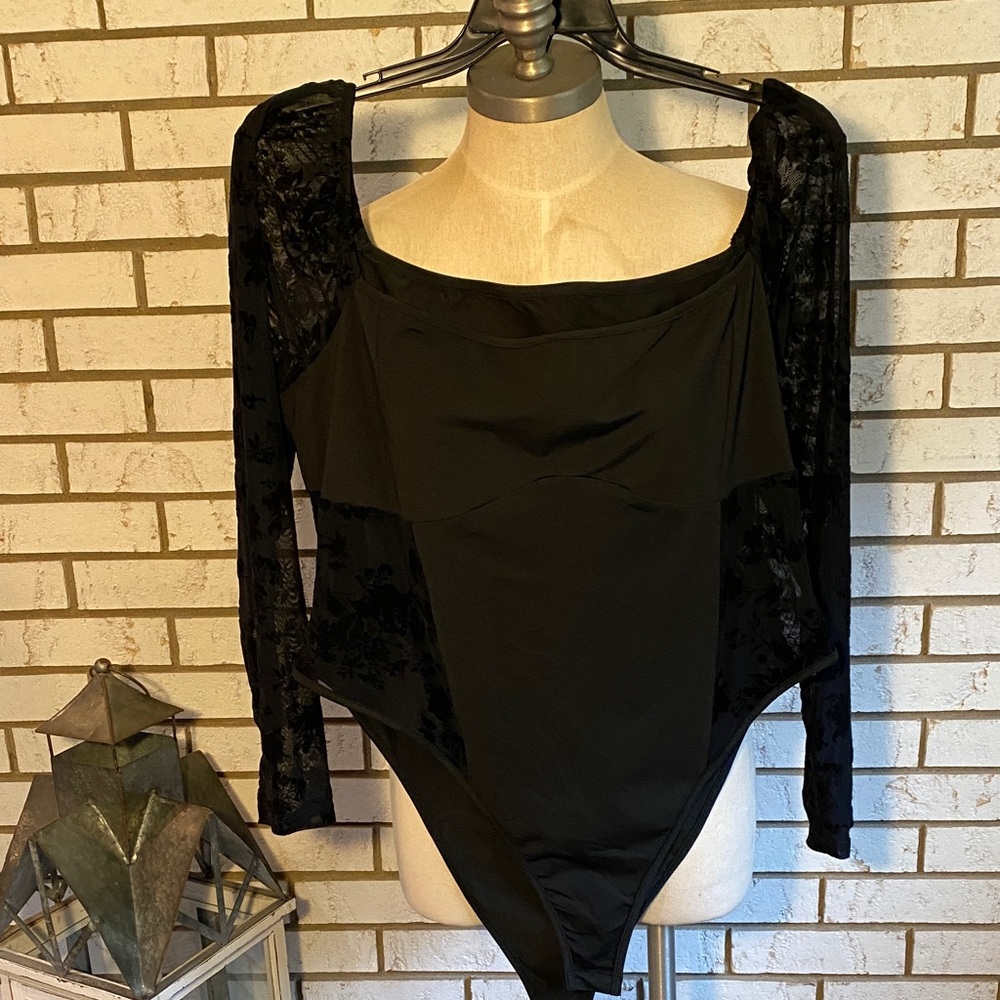 Cider Black Lace Long Sleeve Bodysuit